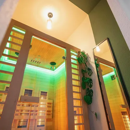 Farb-reich - Sauna, Netflix, Nespresso, Zentral