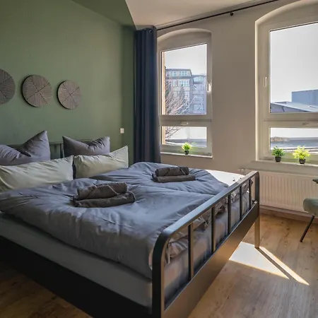 Daire Farb-reich - Sauna, Netflix, Nespresso, Zentral Chemnitz