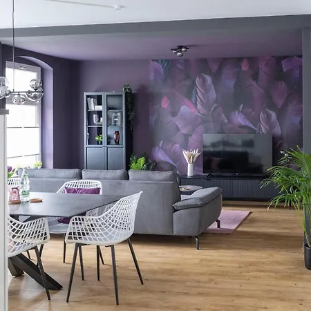 Farb-reich - Sauna, Netflix, Nespresso, Zentral *