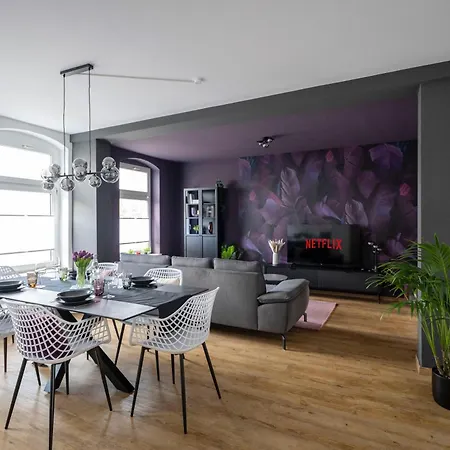 Farb-reich - Sauna, Netflix, Nespresso, Zentral * Chemnitz
