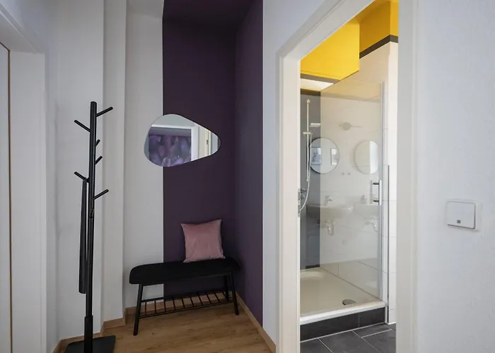 Farb-reich - Sauna, Netflix, Nespresso, Zentral Chemnitz