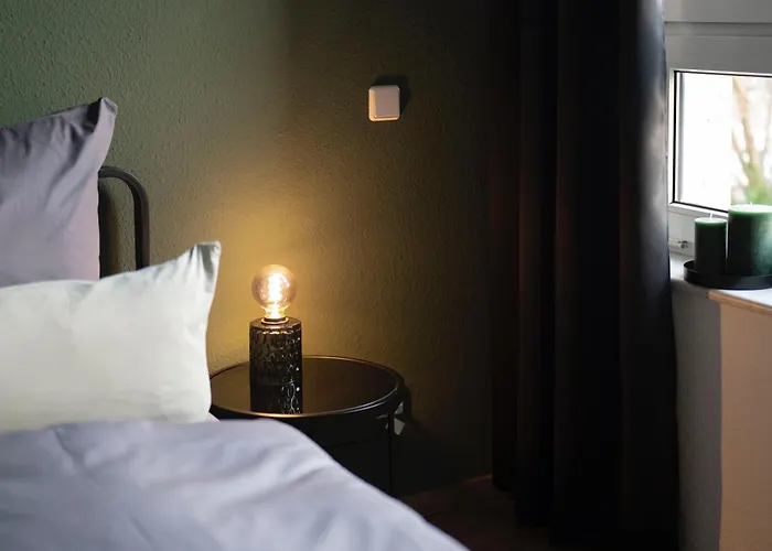 Farb-reich - Sauna, Netflix, Nespresso, Zentral Chemnitz