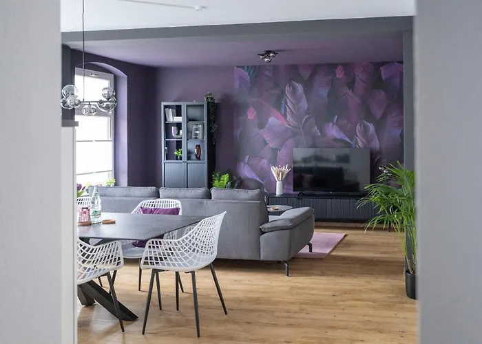 Farb-reich - Sauna, Netflix, Nespresso, Zentral *