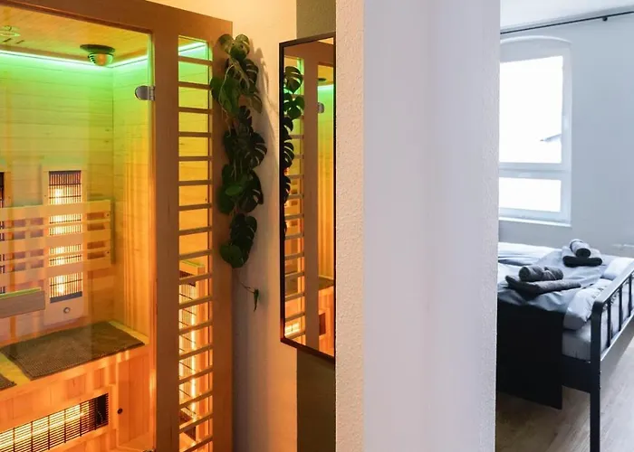 Farb-reich - Sauna, Netflix, Nespresso, Zentral